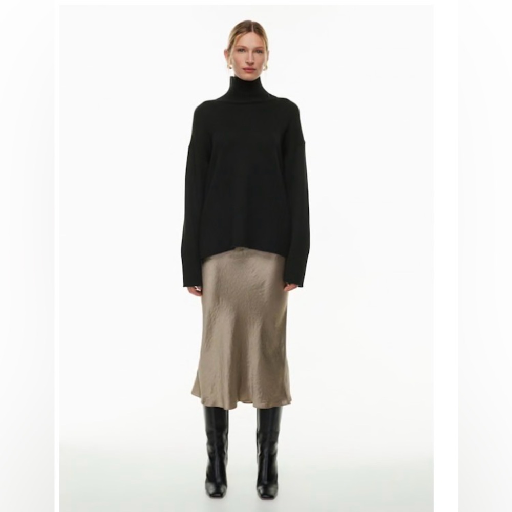 Aritzia Babaton Satin Midi Slip Skirt